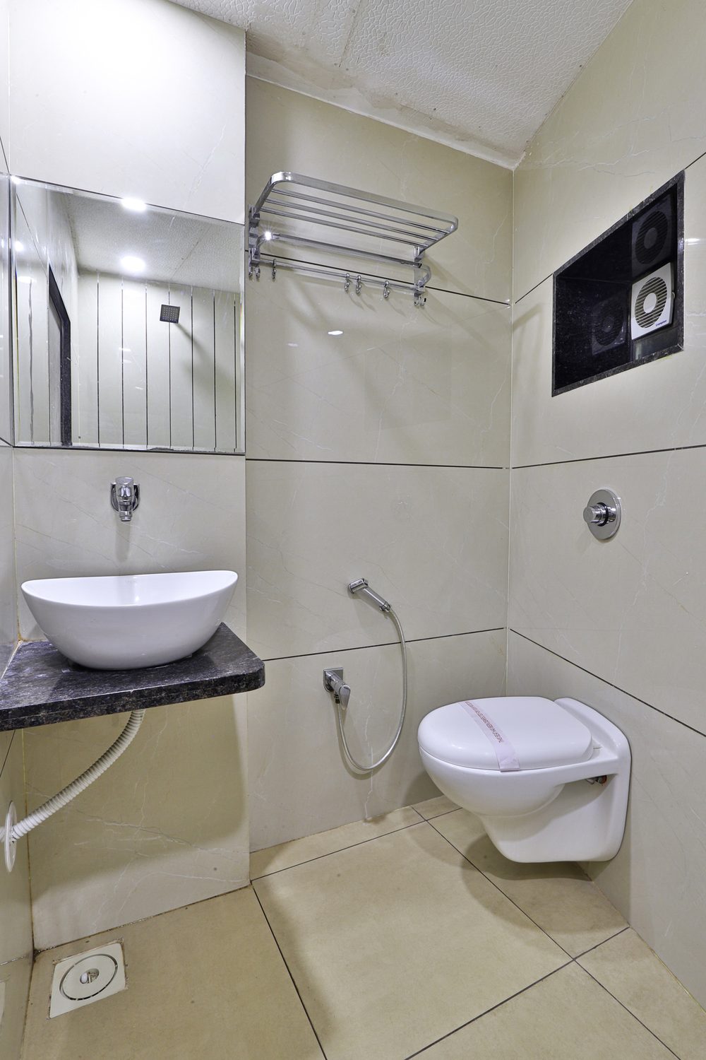 Prinstine Washrooms attached to rooms